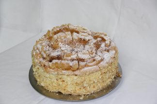 Flockensahne-Torte